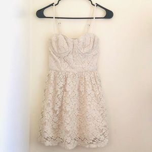 Abercrombie & Fitch white lace mini dress